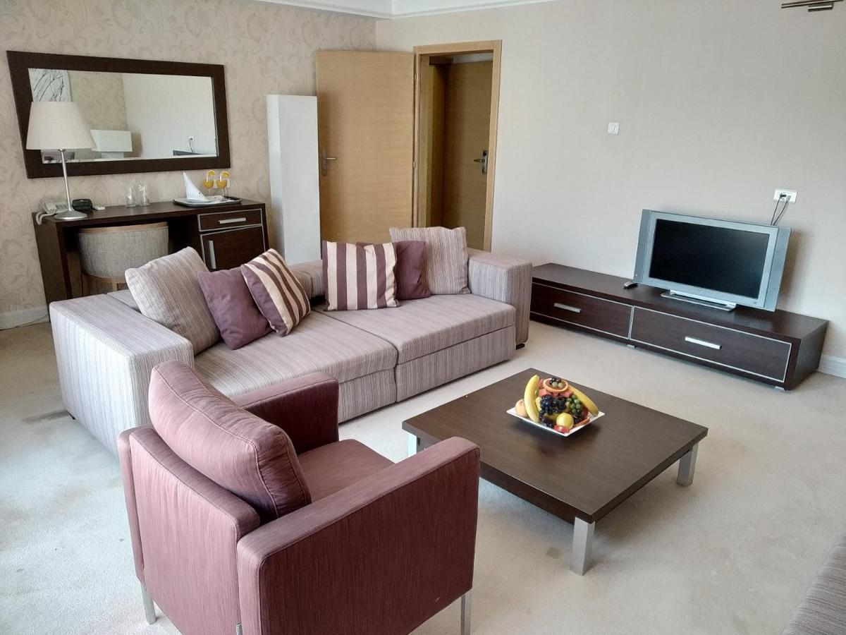 Hotel Park Иваница Экстерьер фото