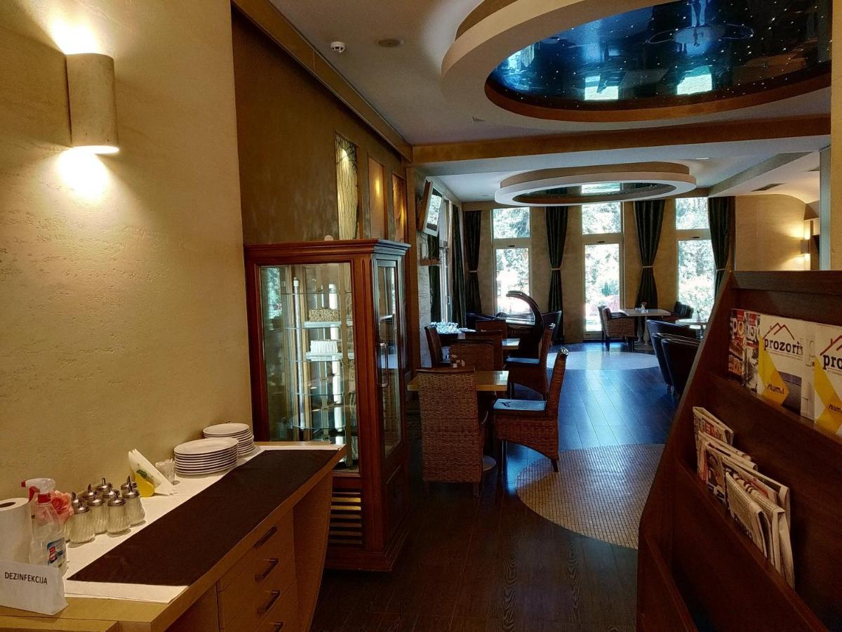 Hotel Park Иваница Экстерьер фото